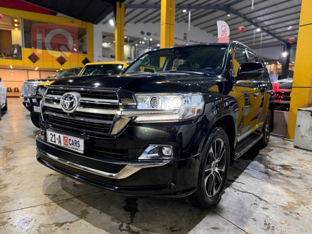 تويوتا لاندكروزر